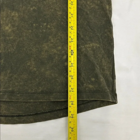 Lululemon T Shirt Mens Tie Dye Fundamental Short Sleeve - Picture 2 of 6